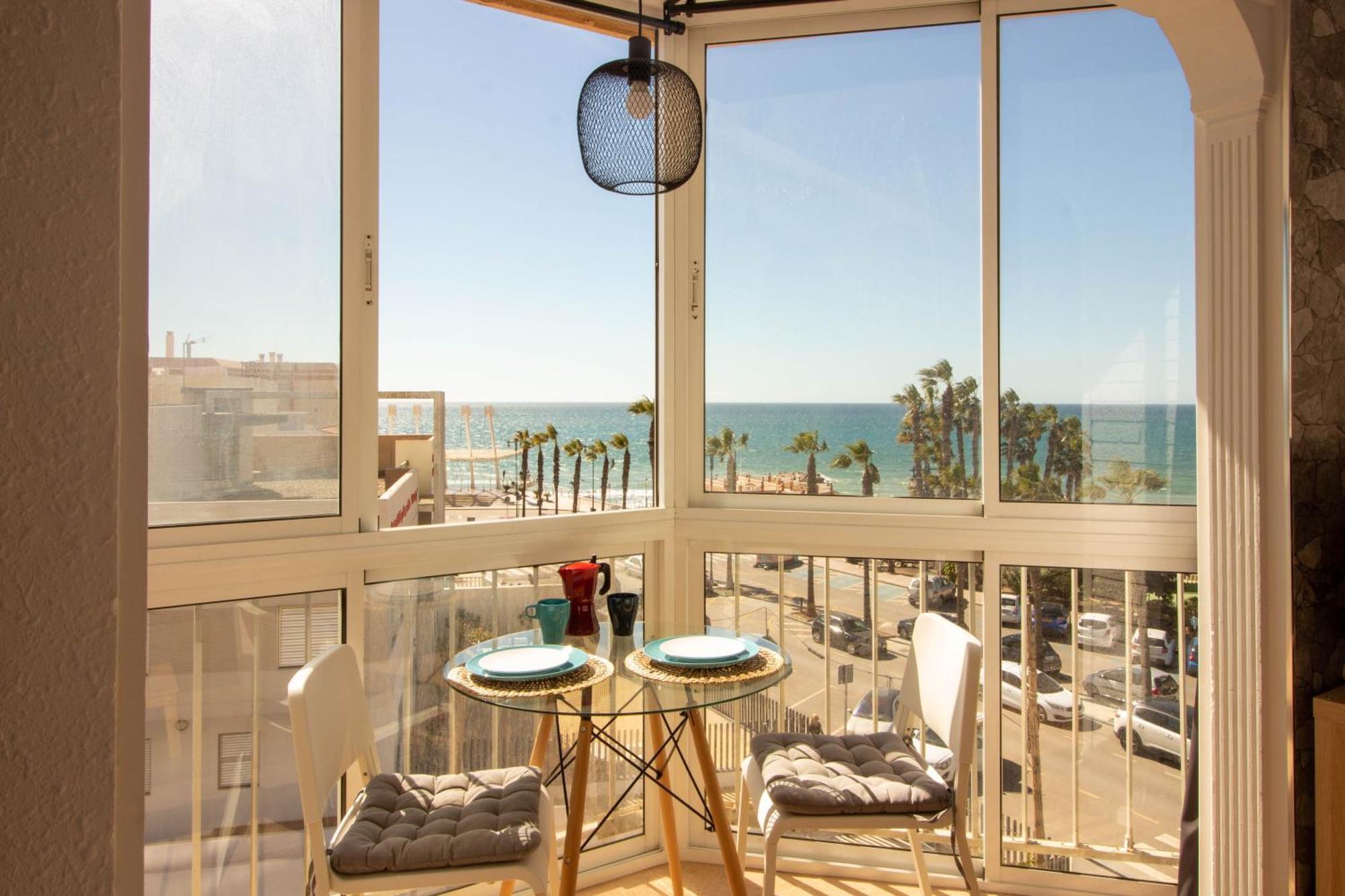Апартаменты Ruselo 308. Loft En Paseo Maritimo De Torrox Costa Экстерьер фото